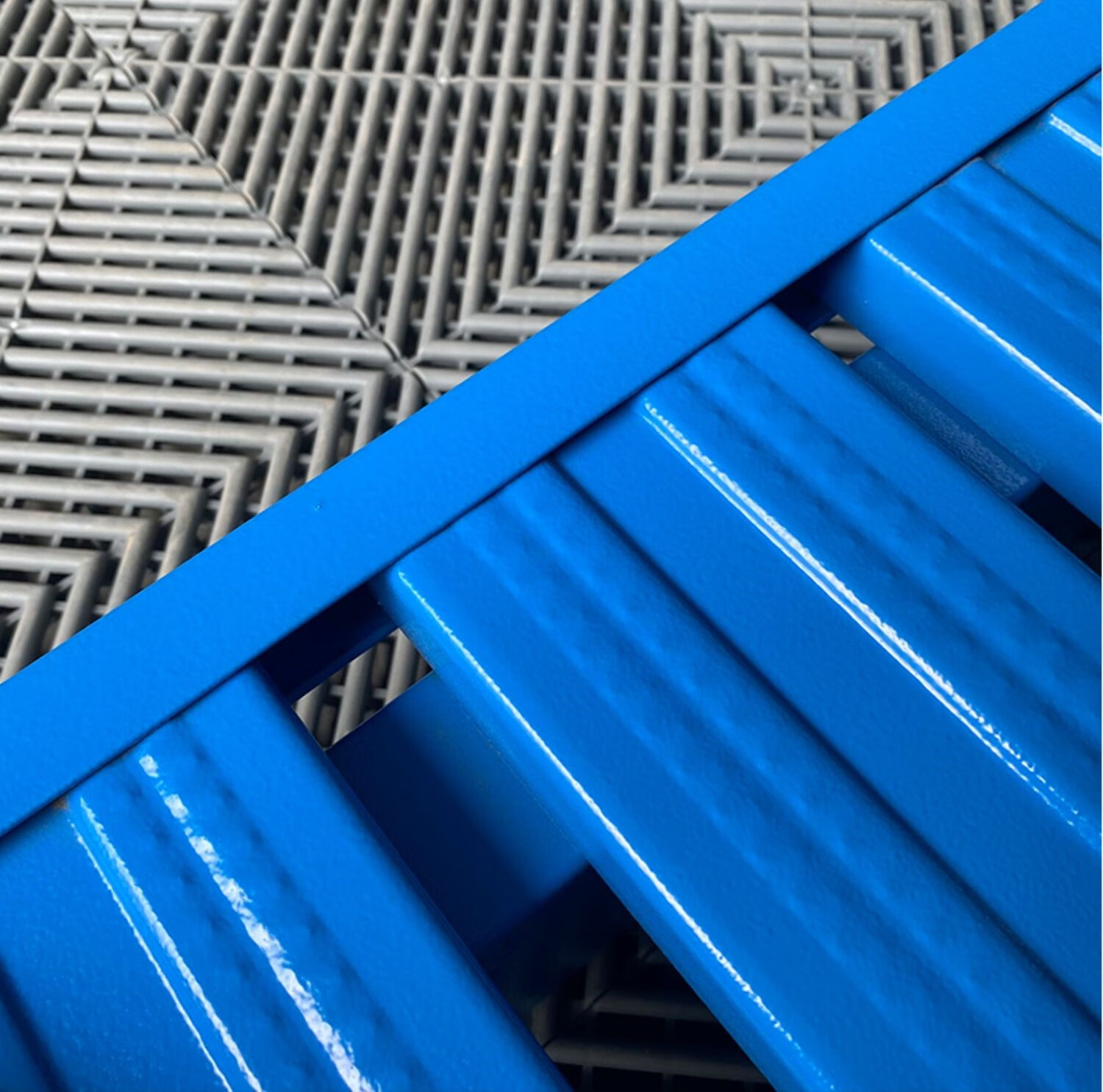 圆形铁制重型仓储工厂物流面粉饲料防潮叉车铁托盘金属垫板钢制 尺寸