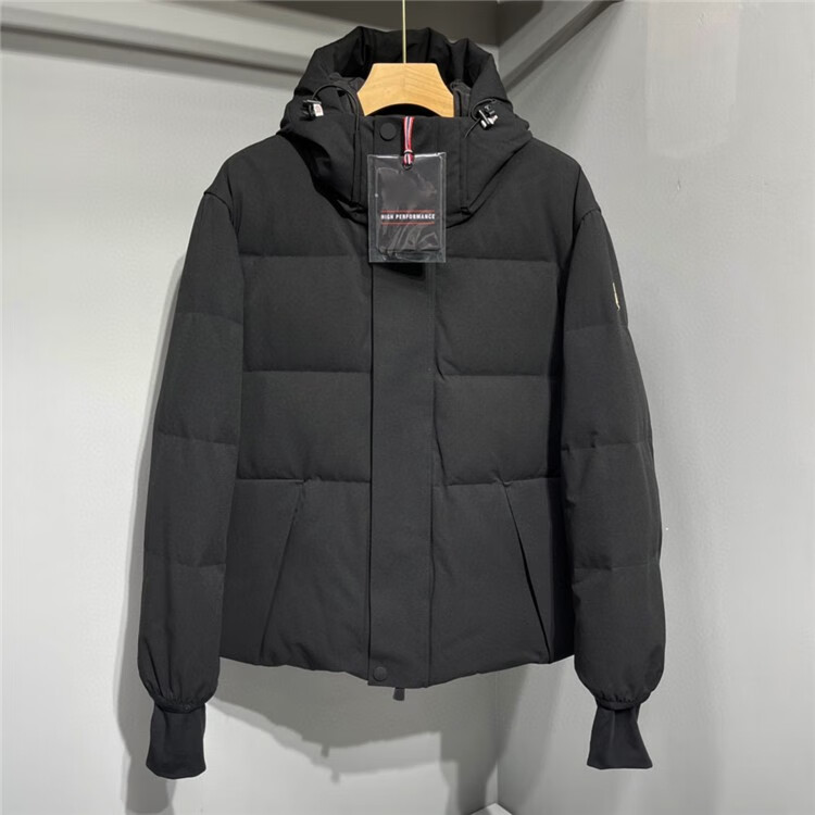 蒙口专柜滑雪服高度蓬松90白鹅绒外套男士潮牌时尚休闲羽绒服 黑色 xl
