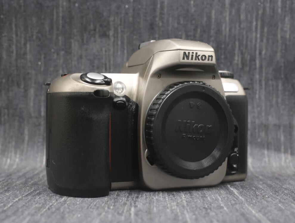 nikon/尼康 f50 f60 f70 f80 f90胶卷单反135胶片相机 95新尼康f80d