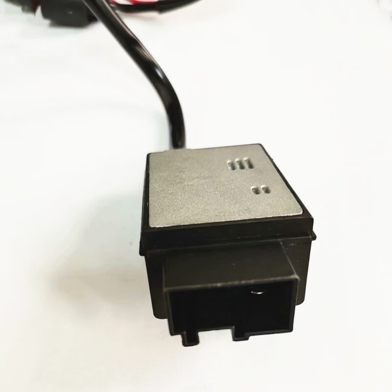 适配大众新帕萨特cc速腾迈腾明锐昊锐燃油汽油泵控制模块继电器 红色