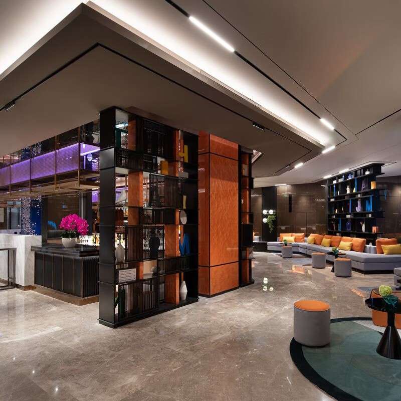 北京通州运河商务区欢朋希尔顿酒店1晚住宿2张环球门票双人自助早餐