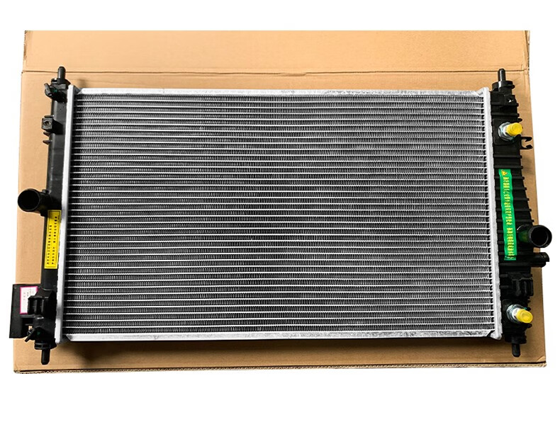 适用于别克英朗gt xt水箱散热器总成加厚 别克英朗1.6/1.8水箱 英朗1.