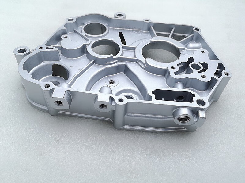 适用摩托车配件嘉陵jh70波箱 发动机磁电机外壳48q波箱 轴承滚针波箱