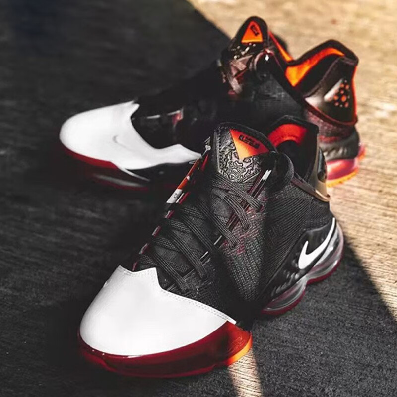 【清货】耐克lebron xvii low 詹姆斯低帮 实战篮球鞋 cd5009-600大红