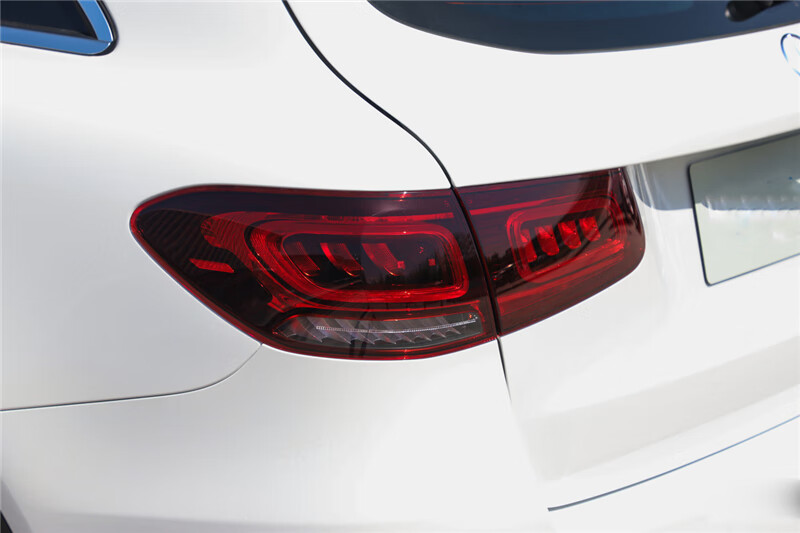 大亦适用奔驰glc尾灯glc200刹车灯glc260灯罩glc300倒车灯w253后尾灯