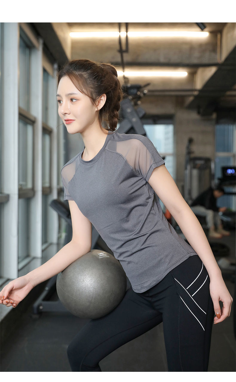 新品夏季瑜伽服健身房跑步运动套装女夏装2021新款健身服女初学者网红