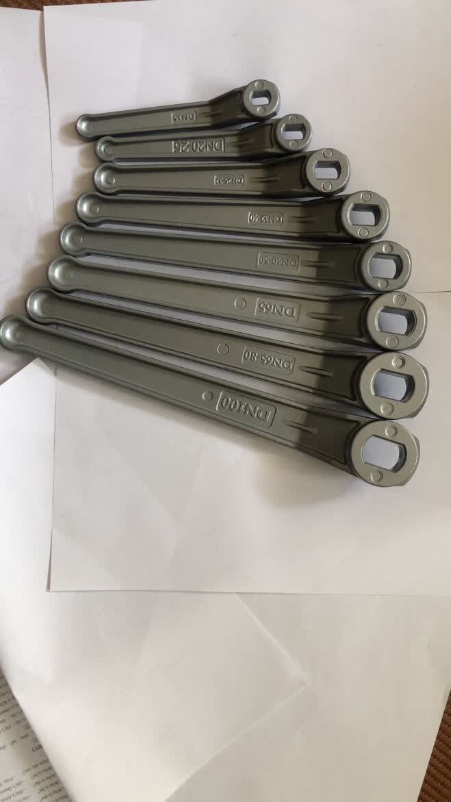 法兰球阀手柄阀门开关把手板手方孔扁孔dn15到dn100dn15方孔99