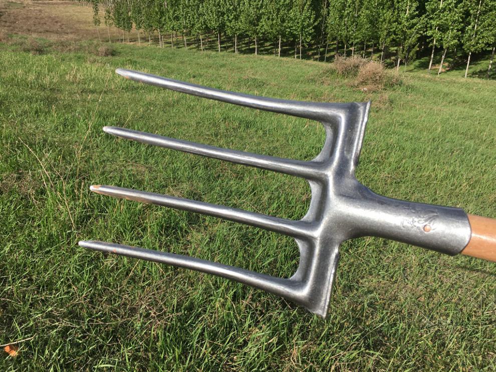 翻地神器农用翻地松土神器叉子全钢翻土工具四齿锄头锰钢挖土种菜钢叉