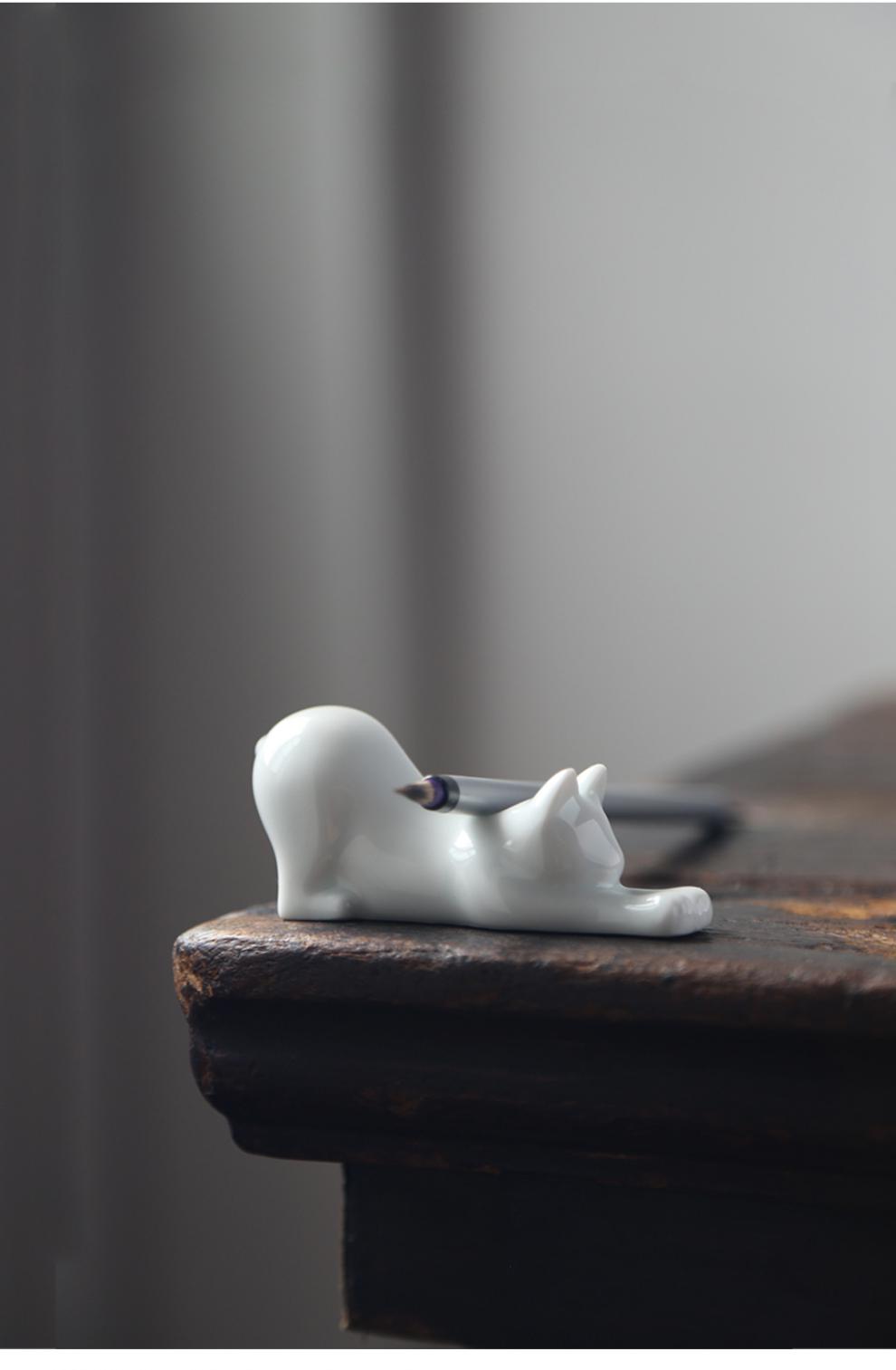 宣品书房毛笔笔搁景德镇日式陶瓷可爱萌虎笔搁毛笔书法创意摆件笔山