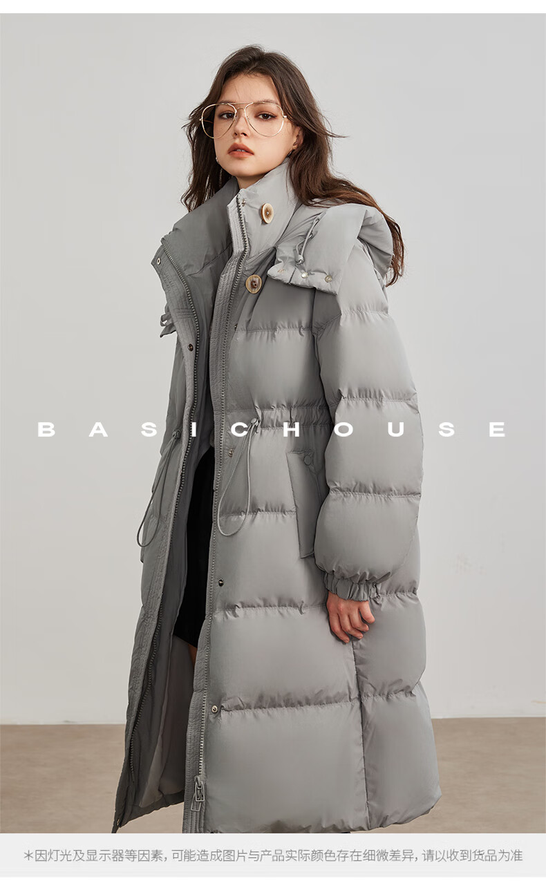 BASIC HOUSE/百家好法式舒加厚立领新款冬季高级芙蕾长款羽绒服女2024冬季新款立领加厚高级感外套 灰绿色 S详情图片14