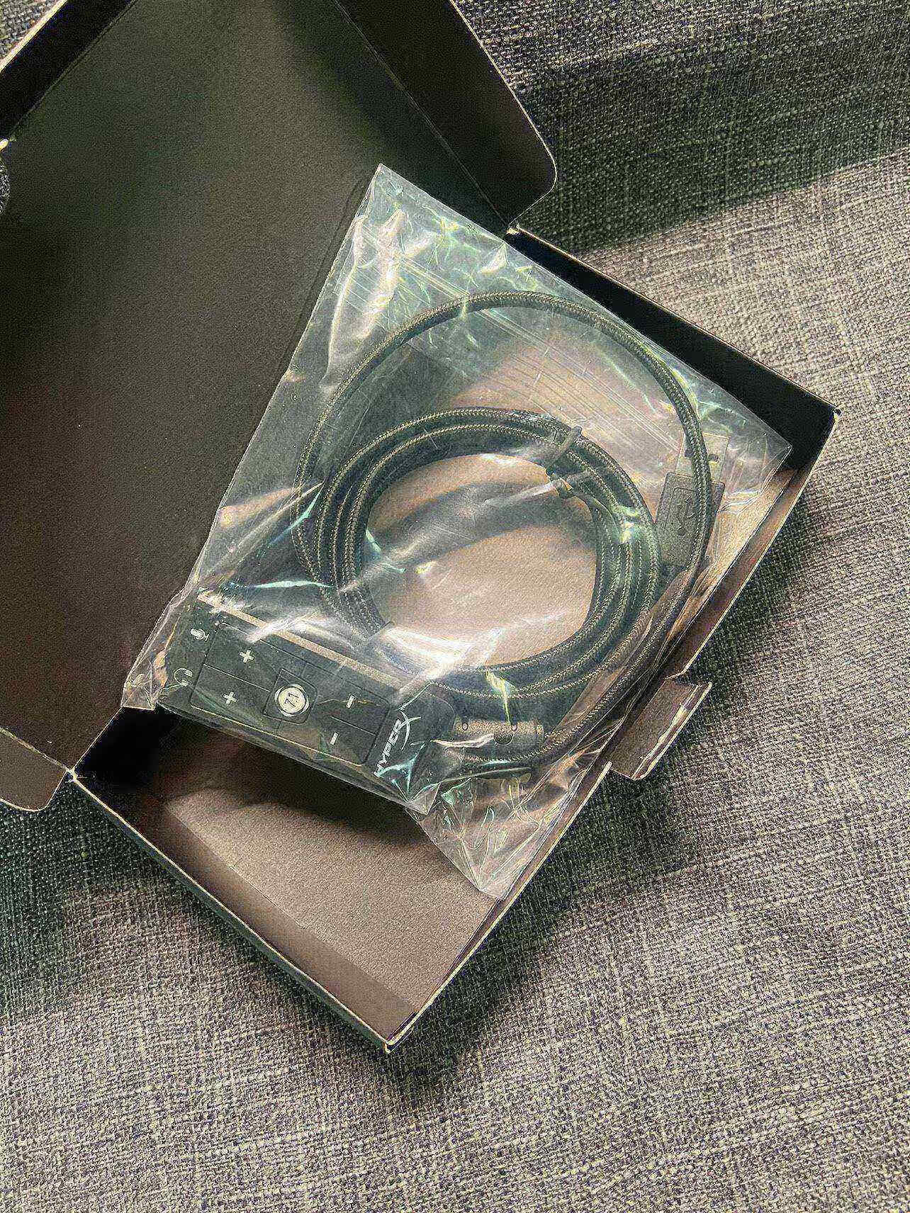 csgo耳机无线 金士顿hyperx云雀入耳式耳机无线蓝牙amp灵音声卡黄色