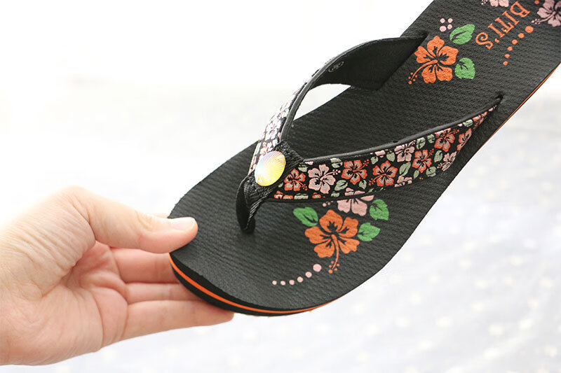 越南人字拖鞋女外穿坡跟厚底时尚民族风女士高跟防滑夹脚拖鞋品质定制