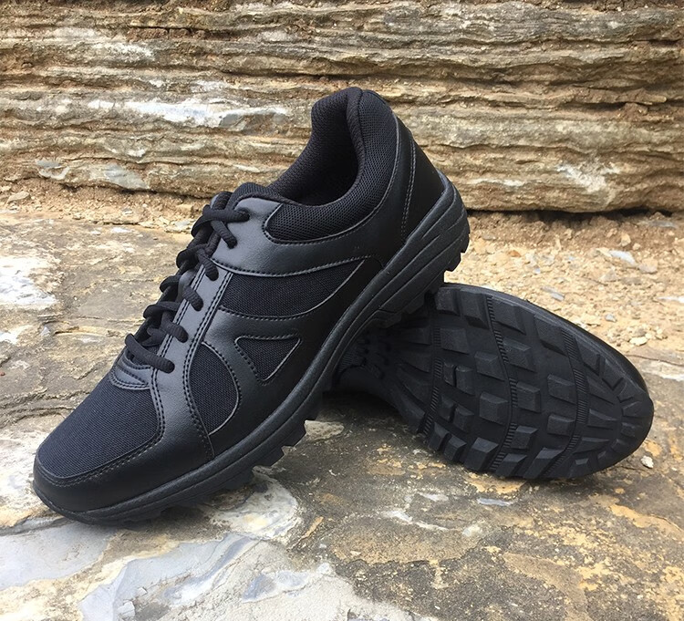 新式超轻作训鞋男女士夏季体能训练鞋黑色训练胶鞋作战靴战赫迷彩跑鞋