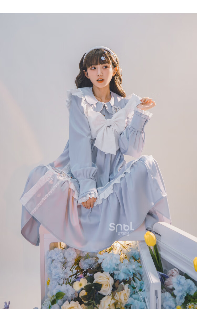 迪士尼联名原创森女部落娃娃领连衣裙秋装裙子2021新款蝴蝶结女装背带