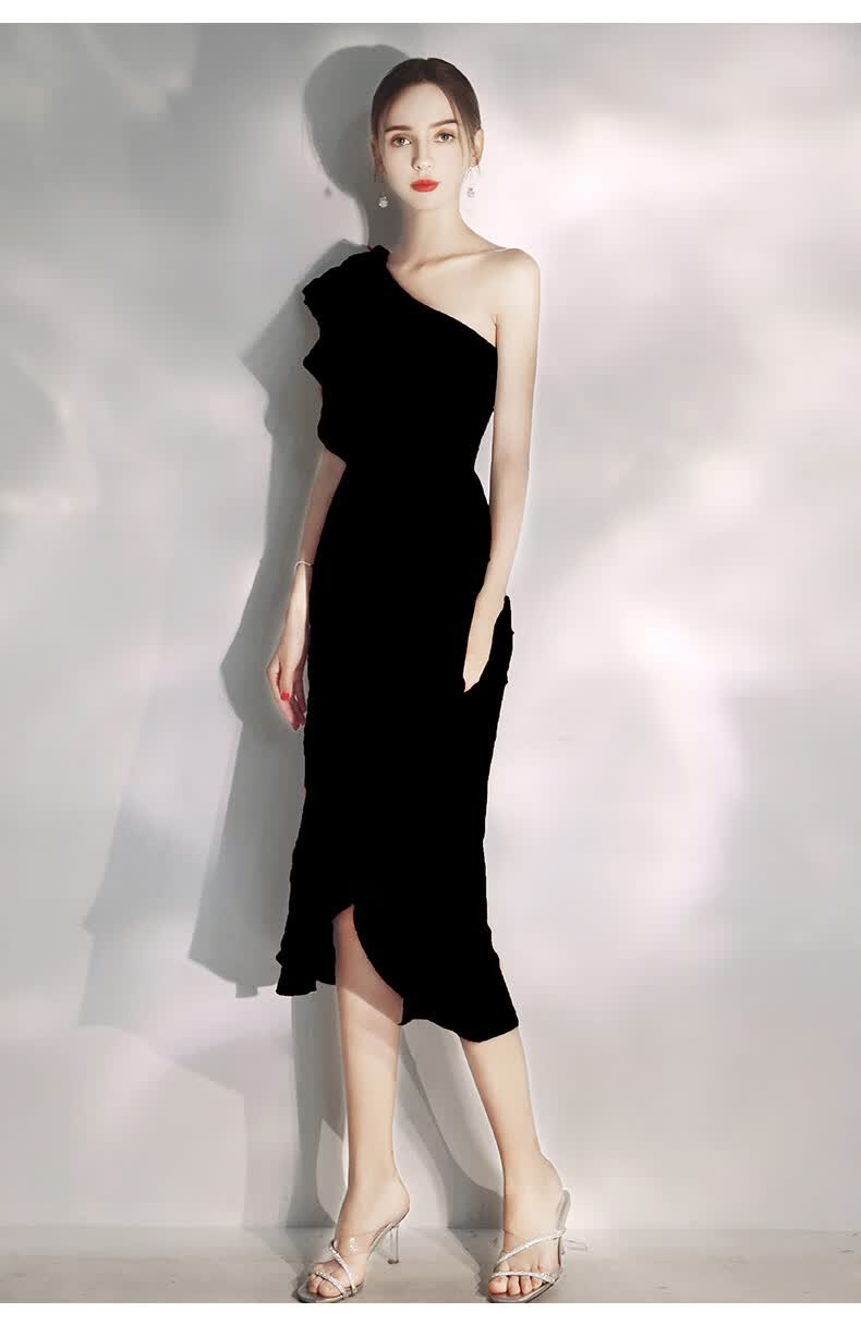 hkws晚礼服女2021新款宴会气质高贵黑色轻奢小众高端斜肩连衣裙高级感