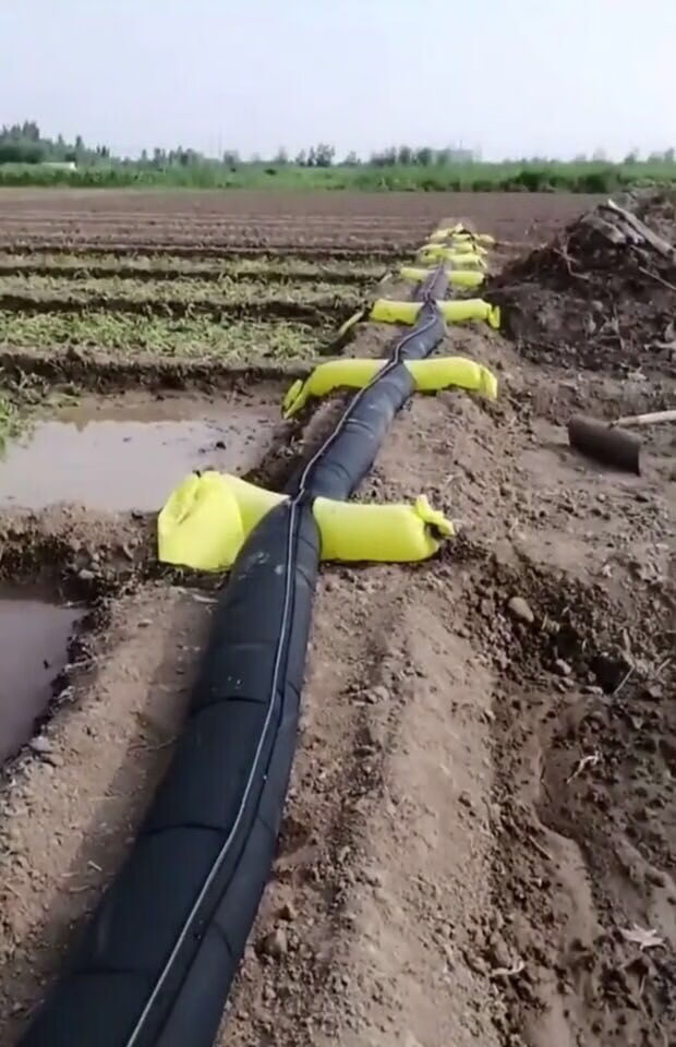 澆地神器新型灌溉神器帶袖布水帶布壟溝農用多袖水帶水管澆地水帶帶膠