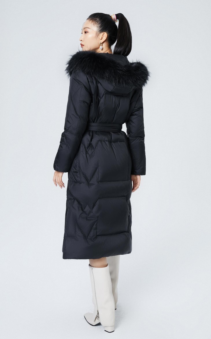 veromoda2021秋季新款长款优雅系带毛领羽绒服女321412012 白 170/88a