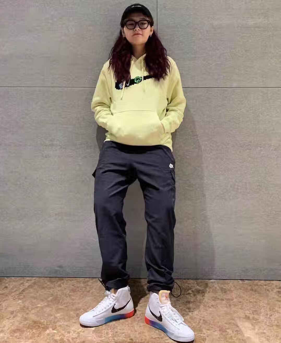 nike 耐克开拓者blazer mid77电玩像素夜光加绒高帮彩虹渐变sb休闲