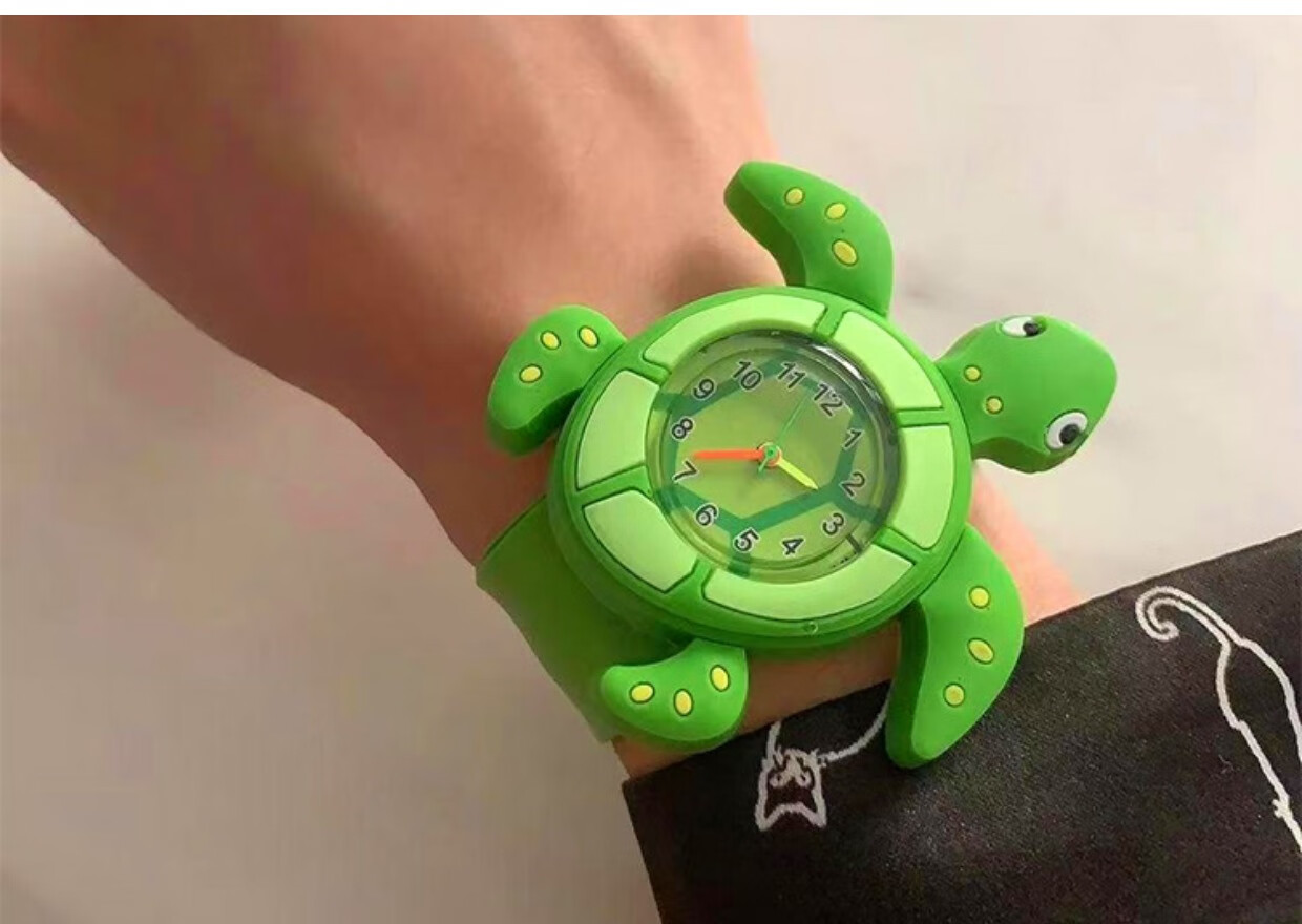 儿童玩具手表 抖音同款绿水龟儿童手表男生女孩沙雕乌龟鲨鱼玩具啪啪