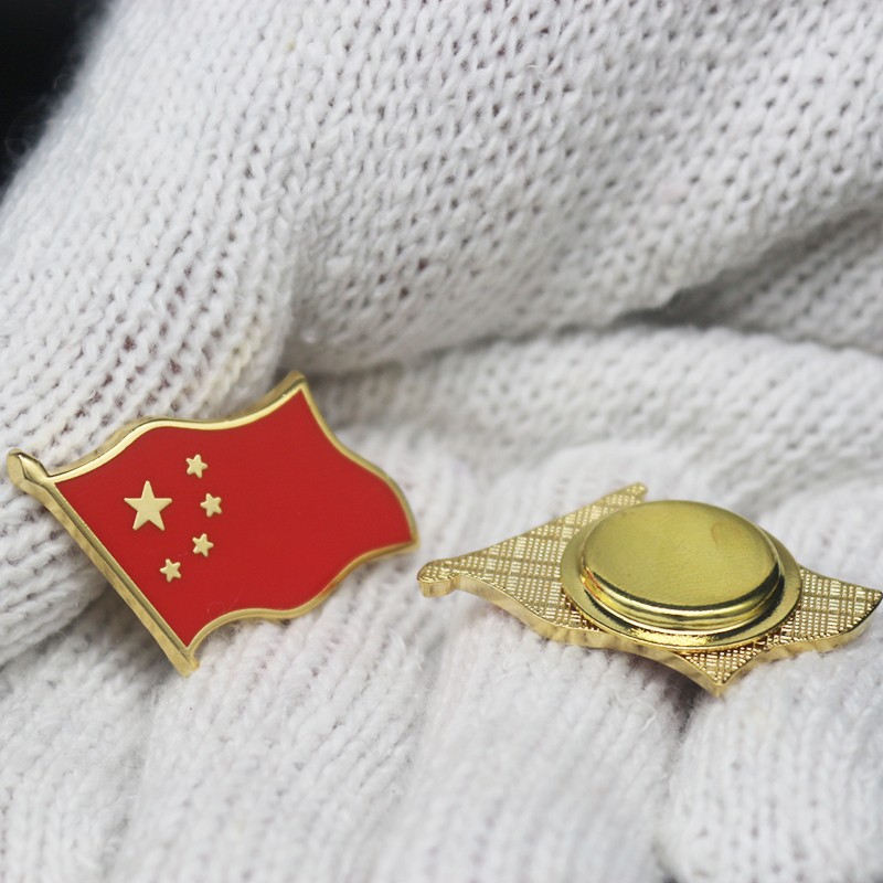 中国五星红旗国旗胸章高档玫瑰金蝴蝶扣胸针纯铜珐琅红色爱国徽章 为