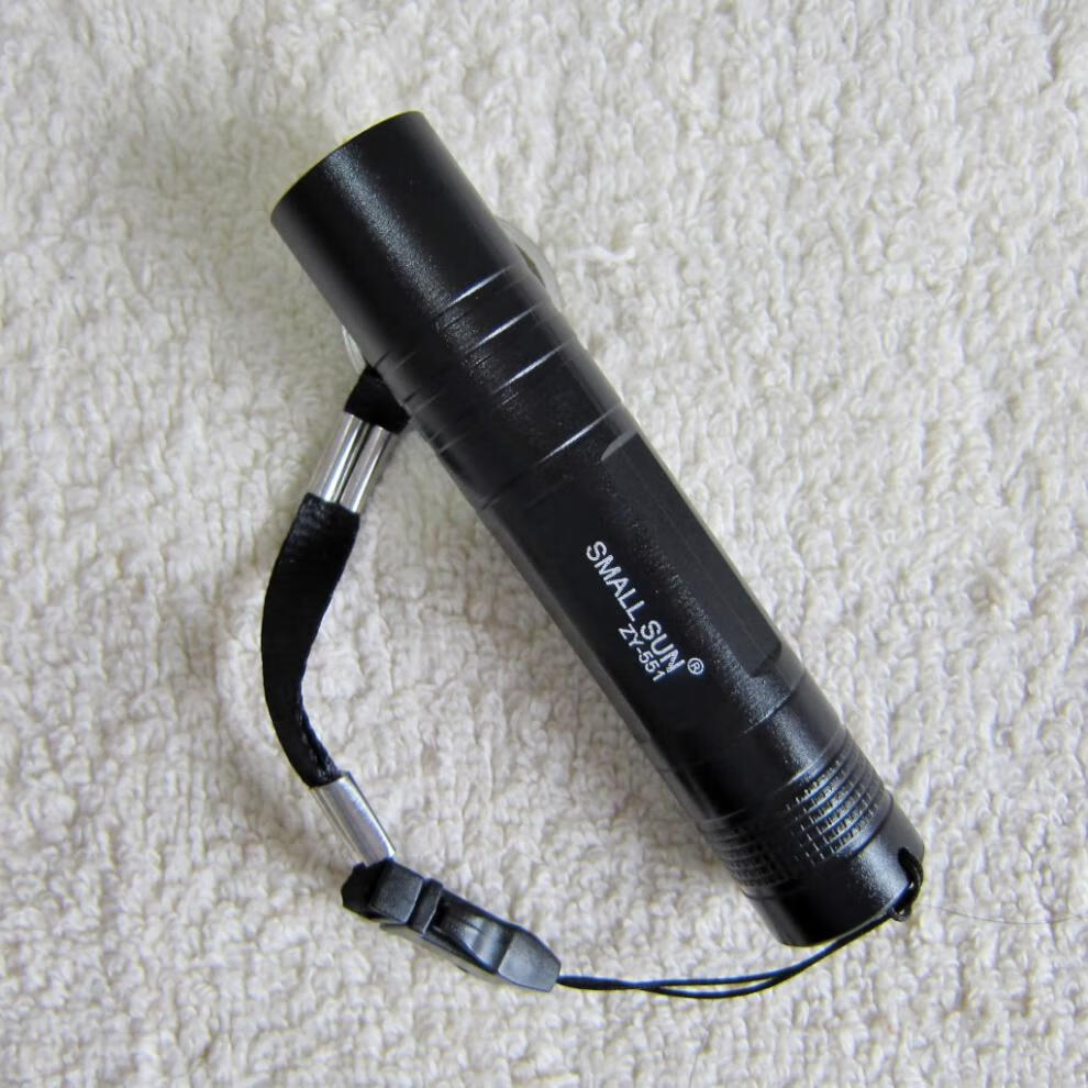 led亮带包装水强光小手电筒强光5号电池更省电logo手电筒尖款混发普通