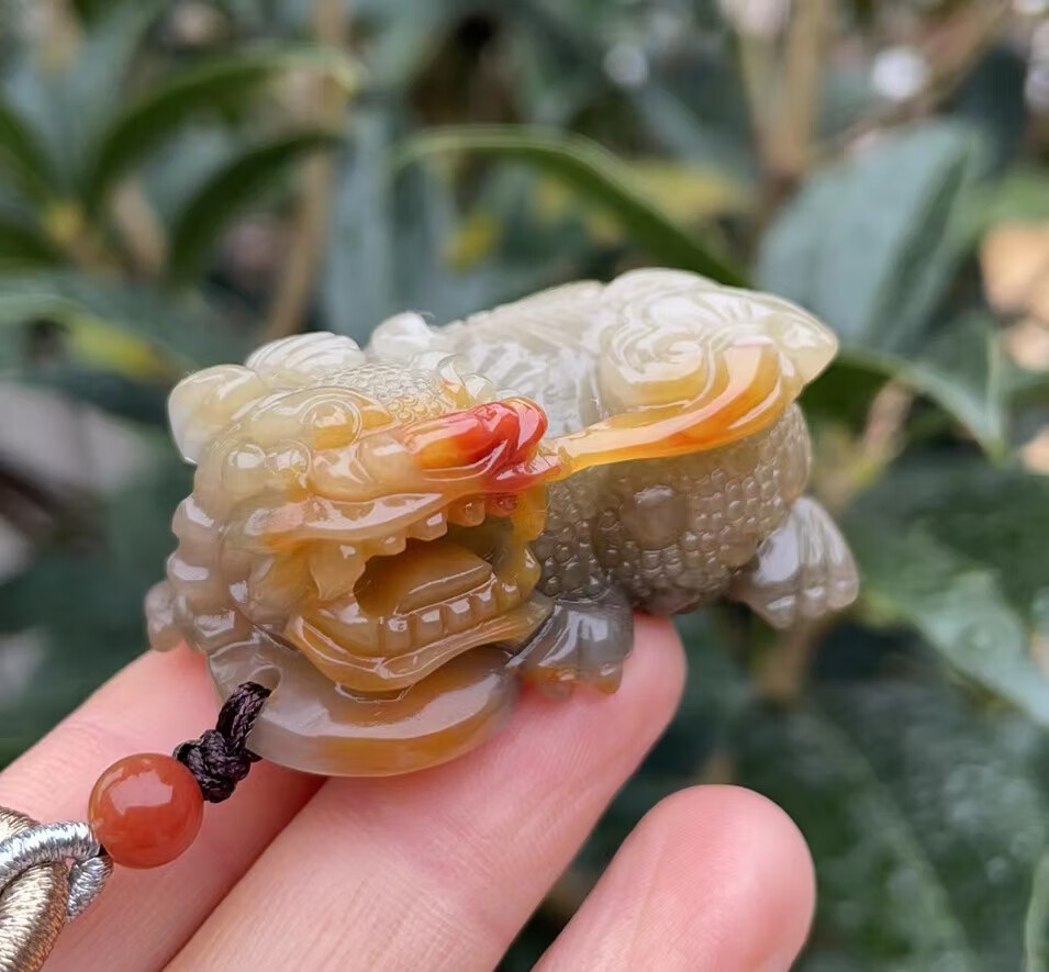kk宝钰天然黄龙玉冰透油黄阴阳眼精雕霸王貔貅吊坠挂件证书新
