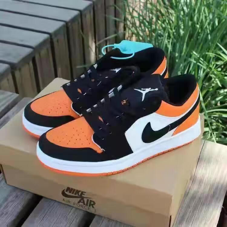 aj新款男女板鞋低帮过毒篮球鞋low黑白熊猫韩版潮流运动百搭款云雾蓝