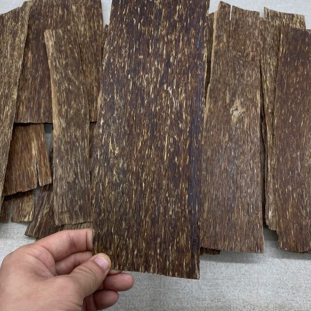 西菲顿烟丝烟片烟插片抽烟条香熏碎料边角料4a半沉水级片结碎片10克