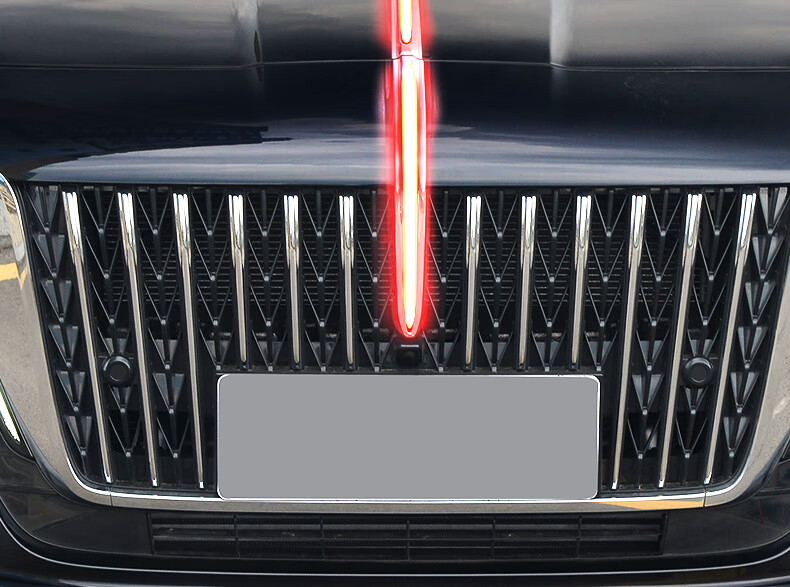 适用全新2023款红旗h5中网流光灯h5发光车标机盖灯led改装旗标灯 红旗