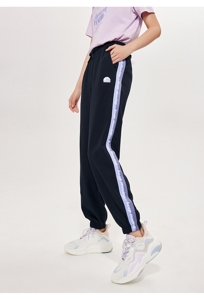 安踏运动裤女裤2022夏季新款宽松收口束脚卫裤黑色透气休闲裤长裤官方