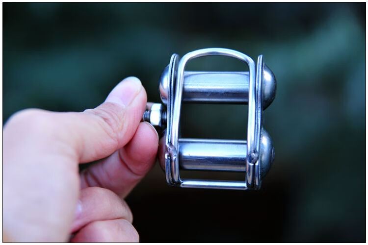 升级大万向导轮360度无死角转动过线器手握风筝轮配件双导出线器 新款