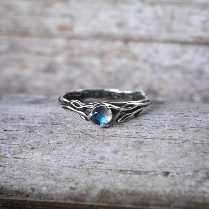 梦蔻灵感树枝手作彩虹月光石自然灵感枝叶环925银订婚戒指复古灵感