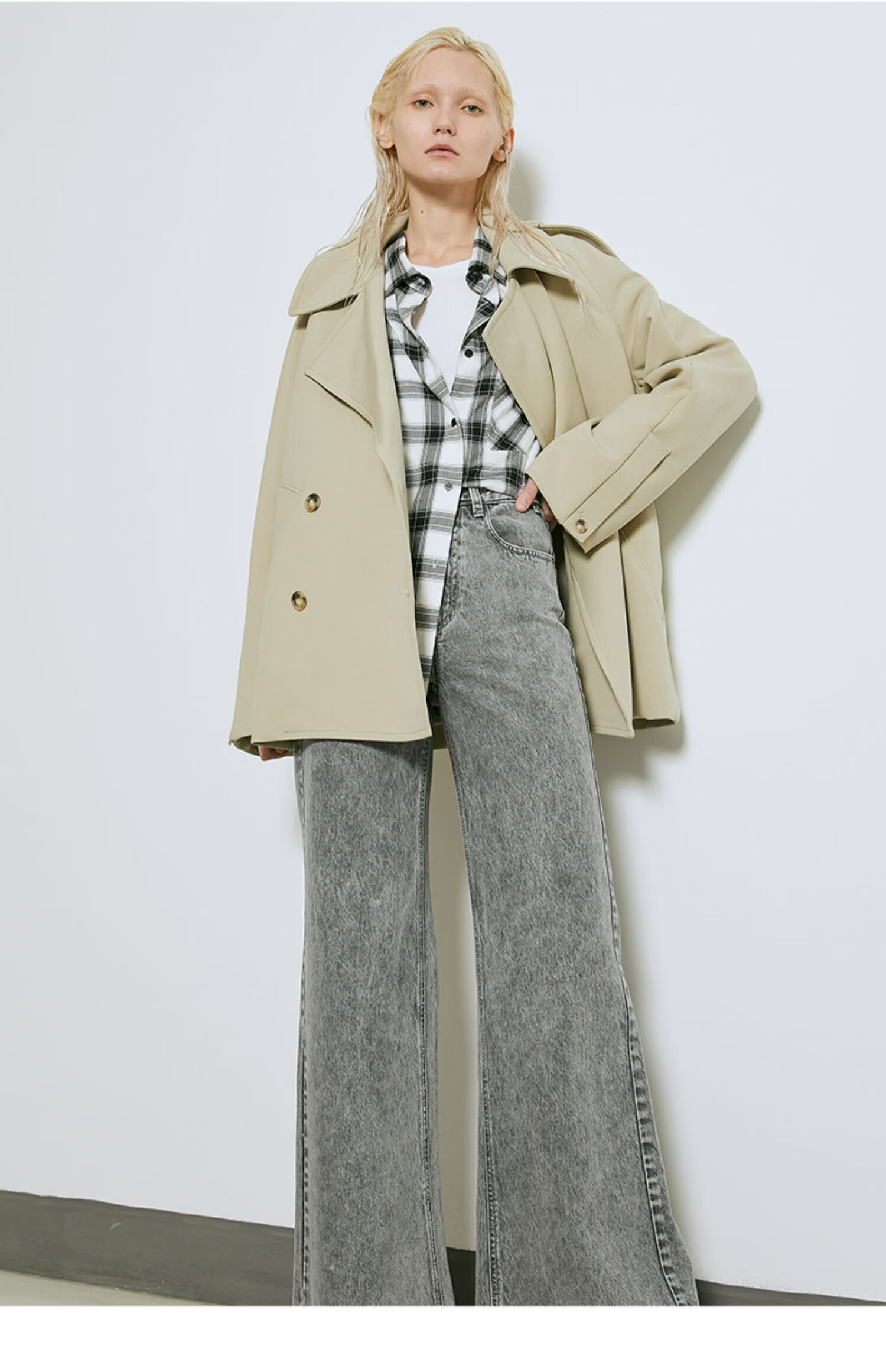 basichouse百家好2021春秋商场同款韩版双排扣短外套风衣hvca121a1280