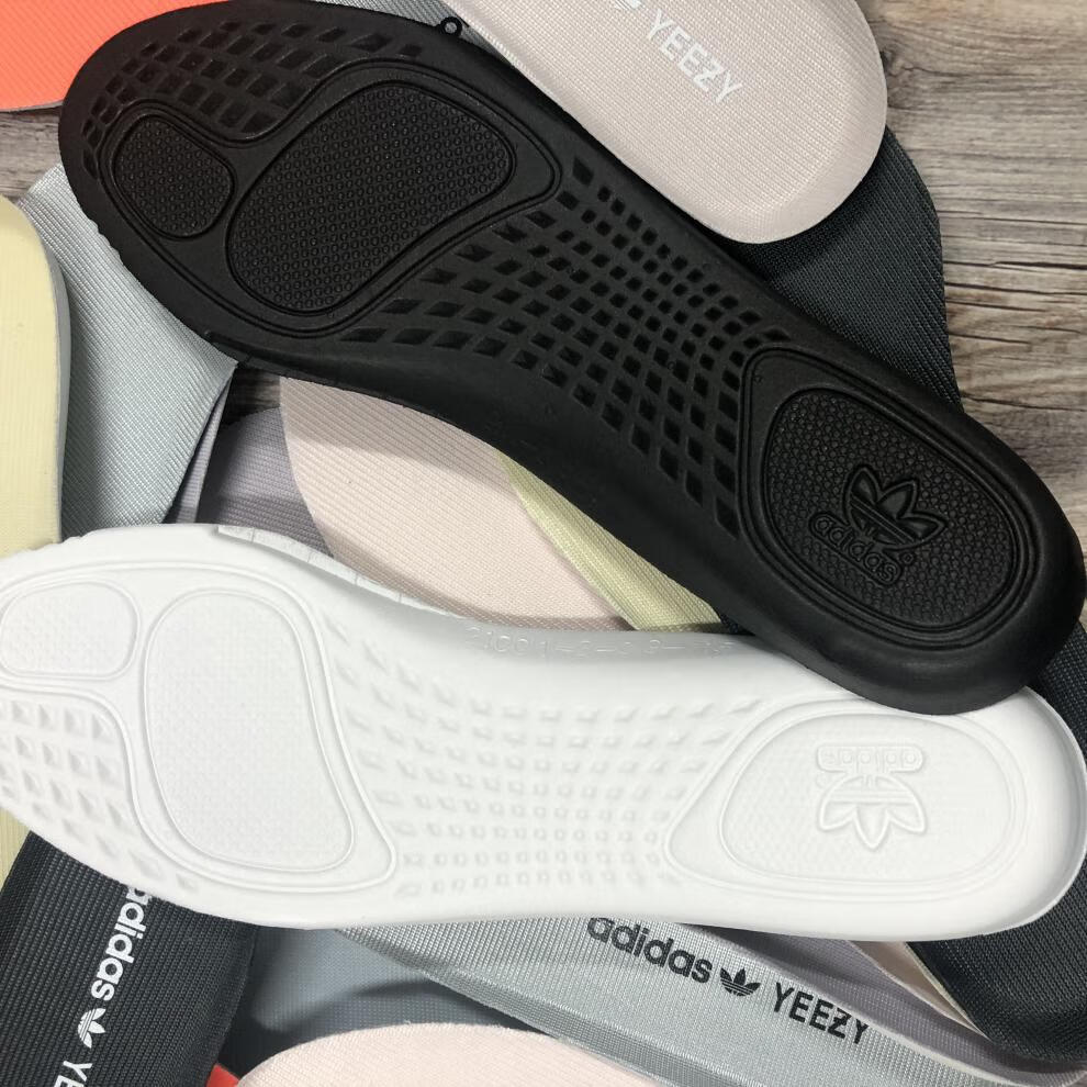 椰子350鞋垫适配yeezy椰子350v2鞋垫舒适防臭三叶草满天星黑天使男女