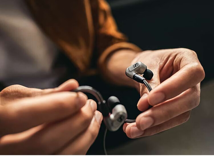 【新品】sennheiser/森海塞尔ie 600动圈高保真hifi发烧耳机 黑色