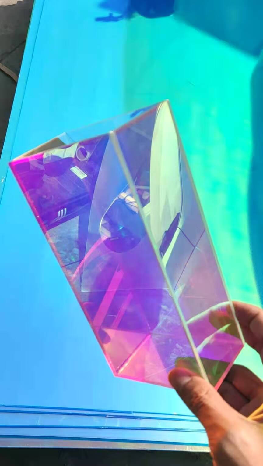 裳淇镭射炫彩亚克力板管球体幻彩多色不规则异形定制装饰展厅广告加工