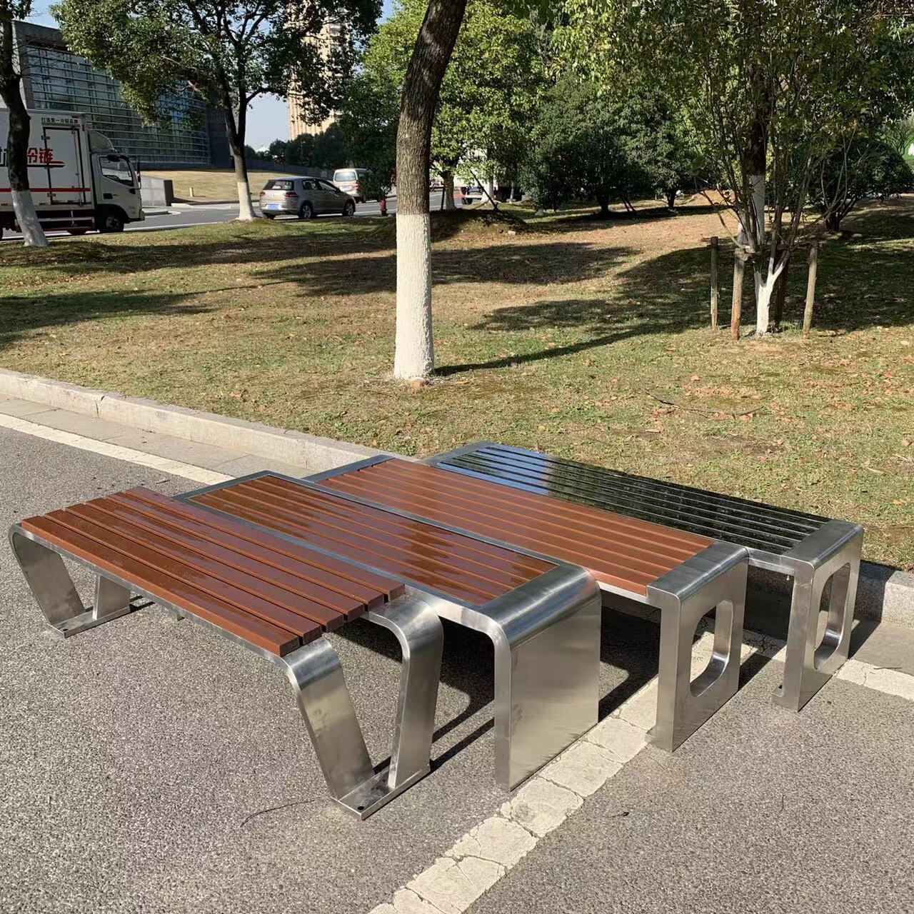 不锈钢公园椅户外长椅广场休息长条凳子防腐塑木休闲排椅公共座椅长