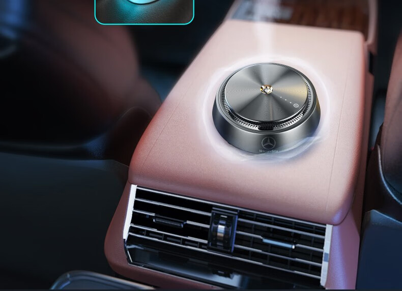 智能电子香薰车载喷雾车用除异味车上持久淡香创意随车启汽车香薰深空