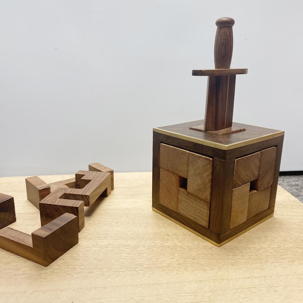 puzzle解密盒圣剑puzzle木质十级难度高智商烧脑解密盒拼图鲁班锁玩具