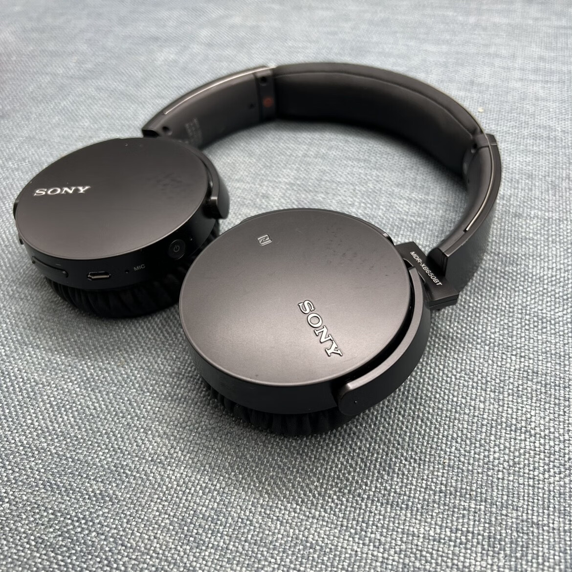 索尼sony mdr-xb650bt无线头戴蓝牙耳机重低音带麦运动通话 蓝色98新