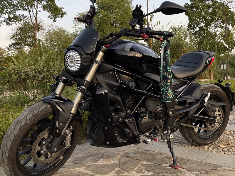 贝纳利幼狮250大灯适用502c 幼狮500幼狮800幼狮250改装总成圆灯 复眼