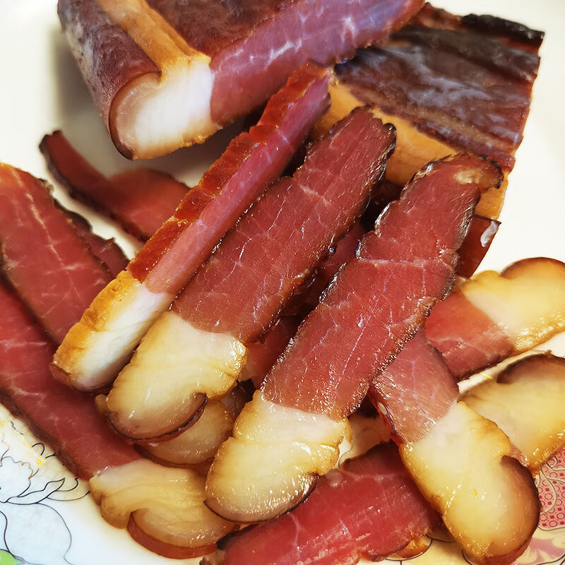 老臘肉農家自制煙燻臘肉川味麻辣腸土豬特產江西鹹肉香腸批發 臘肉