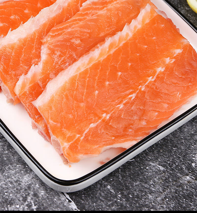 三文鱼鱼排鱼骨新鲜冰鲜整条现切香煎烧烤煲汤炖汤食材整箱批发2斤