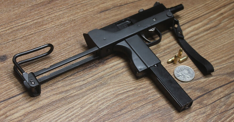 05全金属可抛壳英英格拉姆m10冲锋仿真玩具合金枪可抛壳全拆解 不可