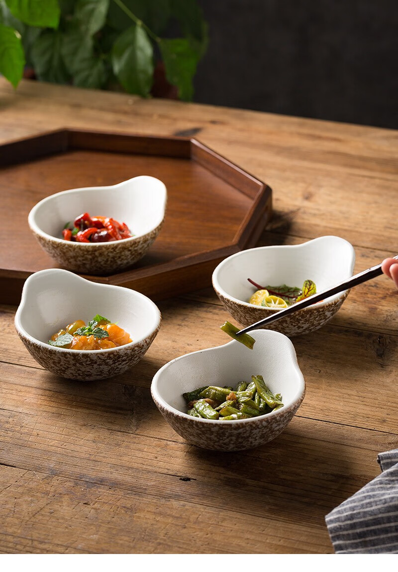 火锅蘸料碟调味碟家用创意醋碟油碟日式带把陶瓷调料碟酱油碟小菜碟子