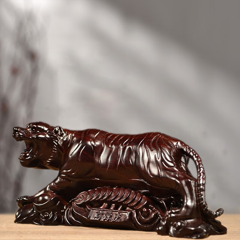 桑泰龙樾黑檀木雕老虎摆件实木质雕刻生肖虎工艺品家居客厅办公室摆设