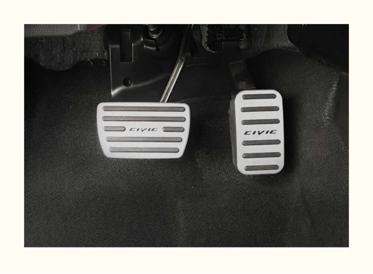 适用于1618款新思域改装免打孔油门踏板十代思域防滑刹车脚踏板红色