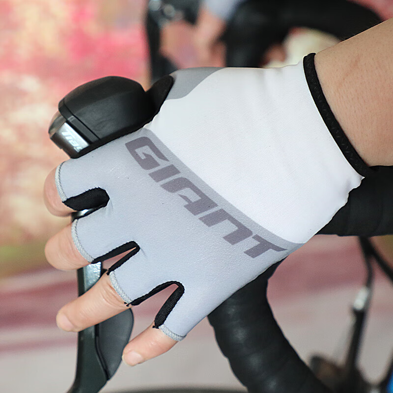 适用于适用于捷安特骑行手套半指夏季男女公路山地自行车装备防滑减震