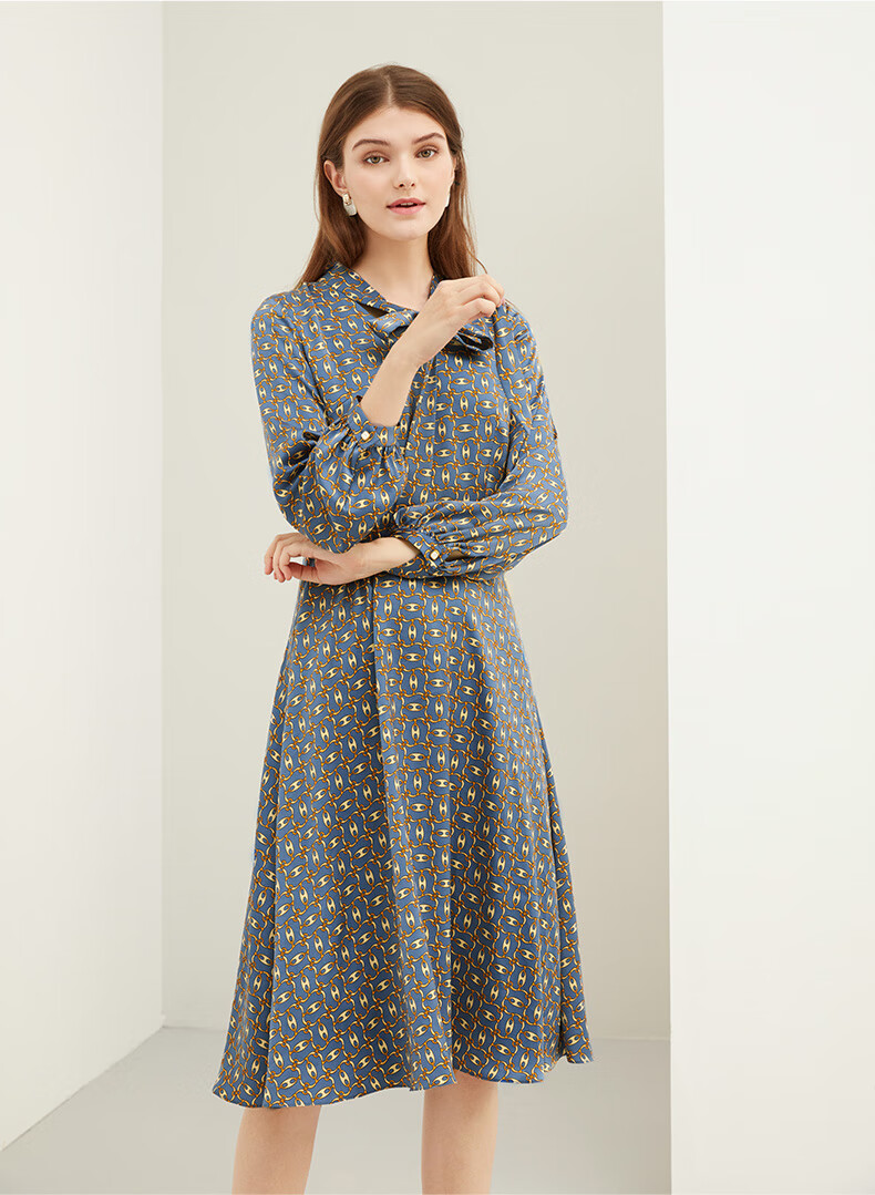 敦奴dunnu2021秋新款收腰设计优雅束带喇叭袖口女连衣裙宝蓝s