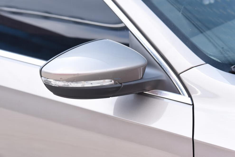 适用于适配11-18款大众新帕萨特后视镜总成倒车镜反光镜外壳镜框转向